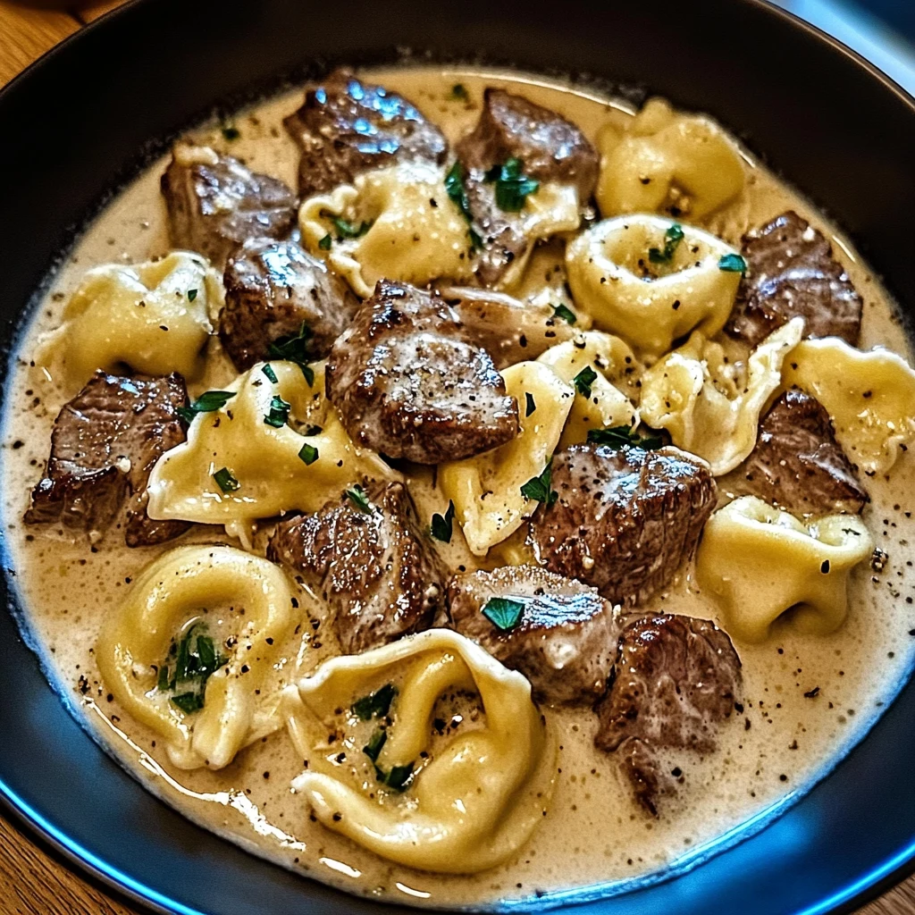 Garlic Steak Tortellini in Creamhouse Sauce 30 Minutes Amazing
